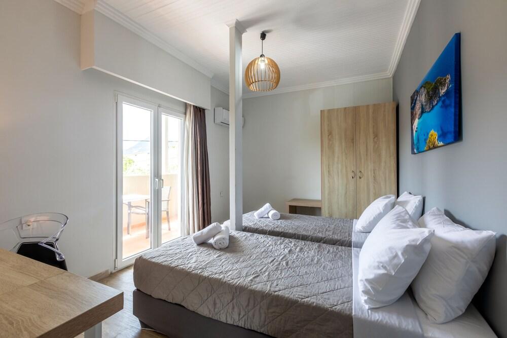 Arkadianos Aparthotel Agios Sostis  Εξωτερικό φωτογραφία